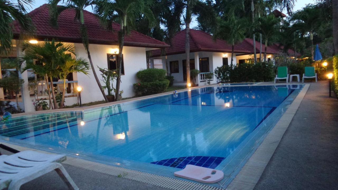 D&K Smiley Phuket Resort Rawai Exteriér fotografie